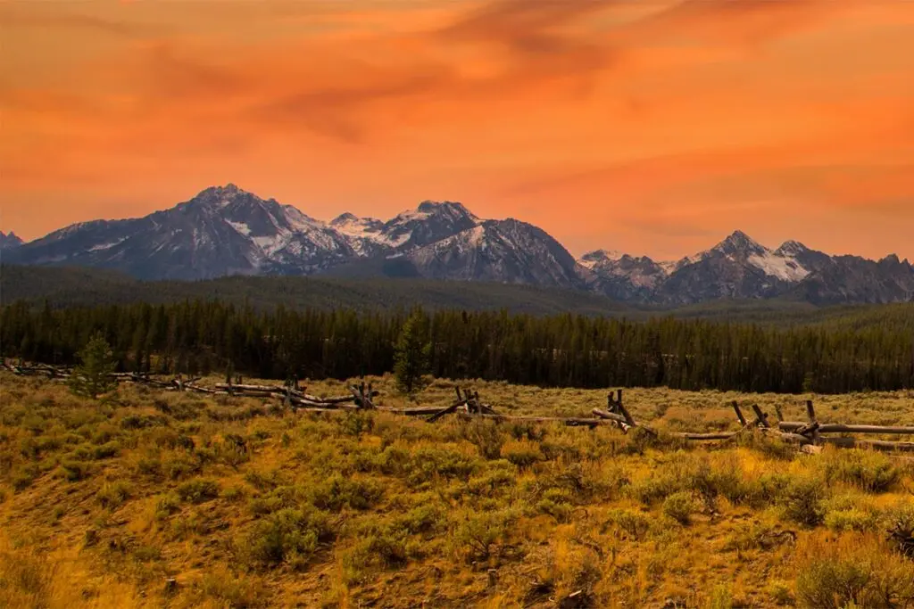 a mountain landscape at sunset in Idaho