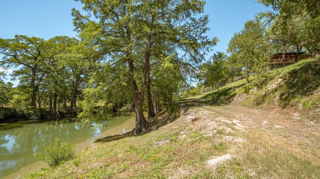 18 - Kerr County, TX Riverfront Farm, Ranch, Homes For Sale