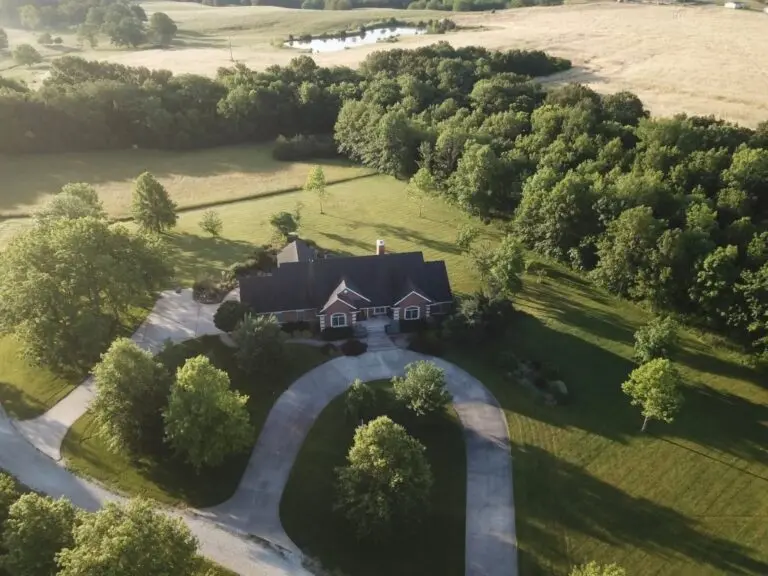 Luxury Ranch with Recreational & Tillable Land For Sale in Howard County
