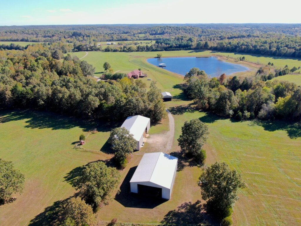 Ozarks Ranch with Premier Country Home Near Salem Arkansas