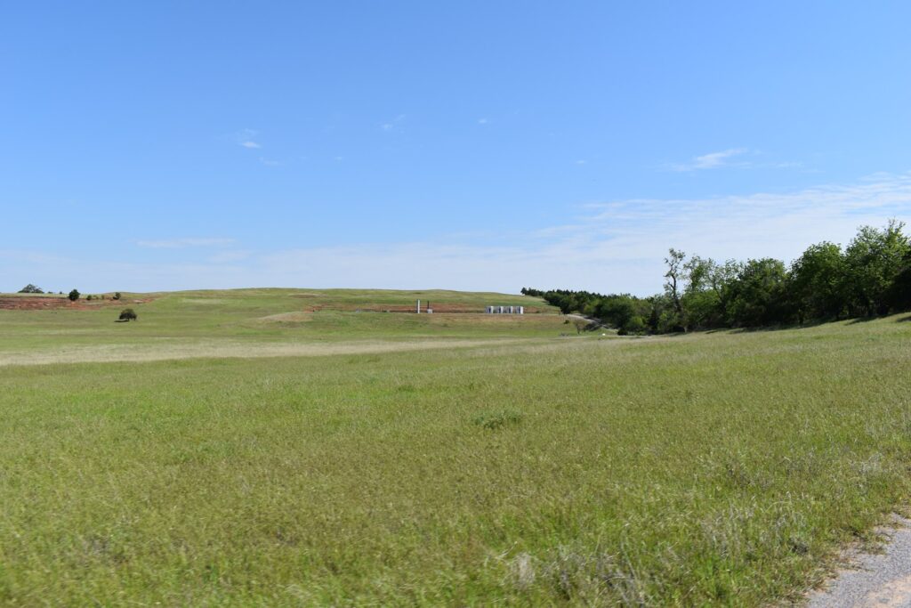 OK | Farm & Cattle Ranch with Land For Sale