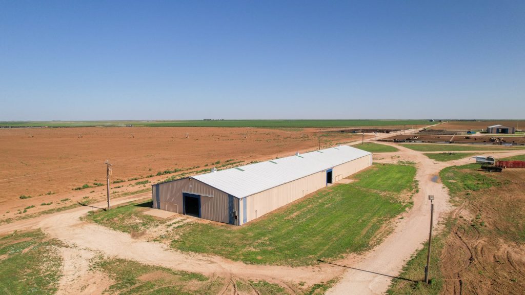 21-Parmer-County-TX-Equine-Training-Facility-and-Land-For-Sale