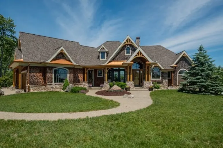 Exceptional 90 acre Equestrian Estate in Michigan