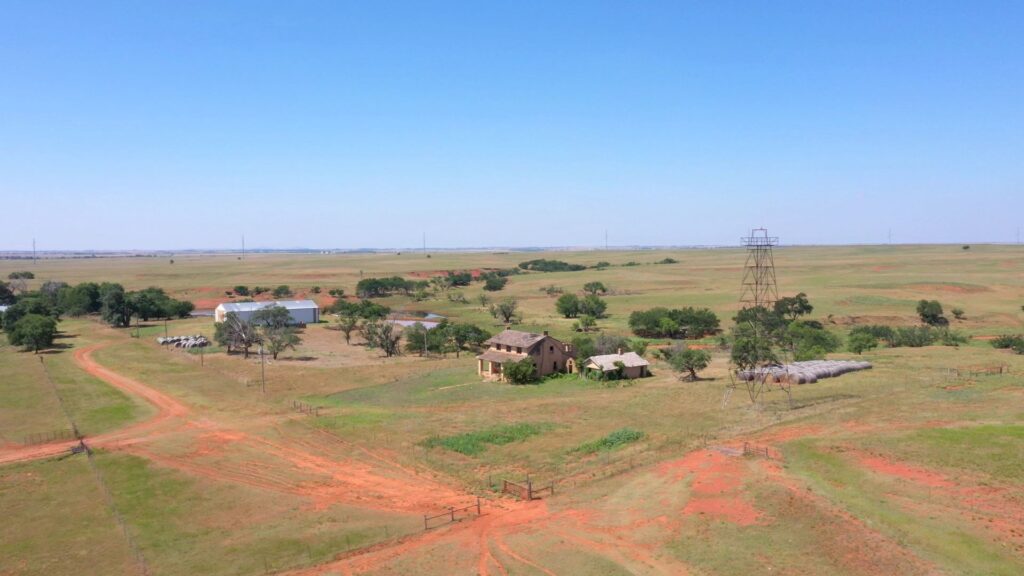 Farm and Cattle Ranch For Sale in Washita County