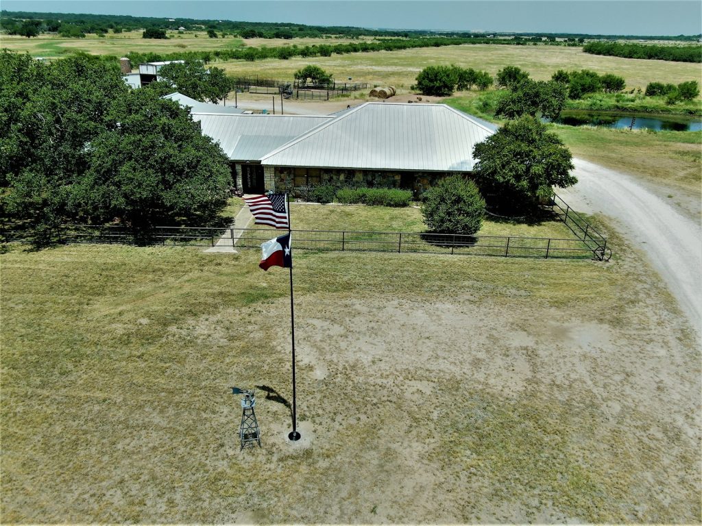 equine ranch in brownwood