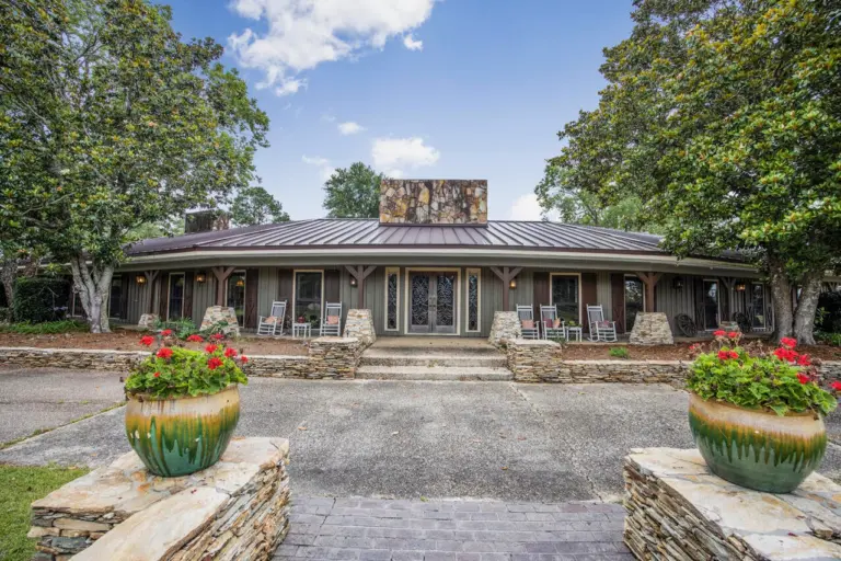 05_ba2faf4a-44b6-4138-aa50-2541f59cd38b