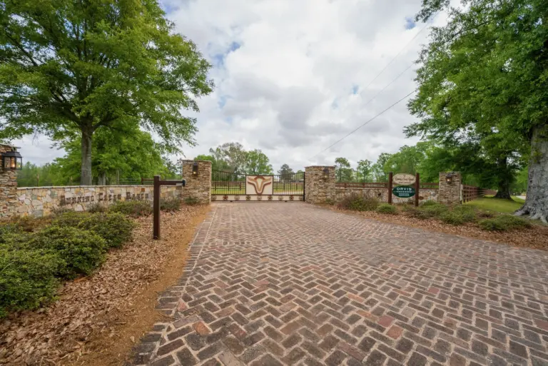 46_aa1f6ec0-b582-454a-b05f-7fa79b8d5c48