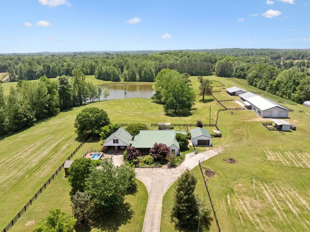 36-Acre Equestrian Ranch in Athens, Alabama | UCRP
