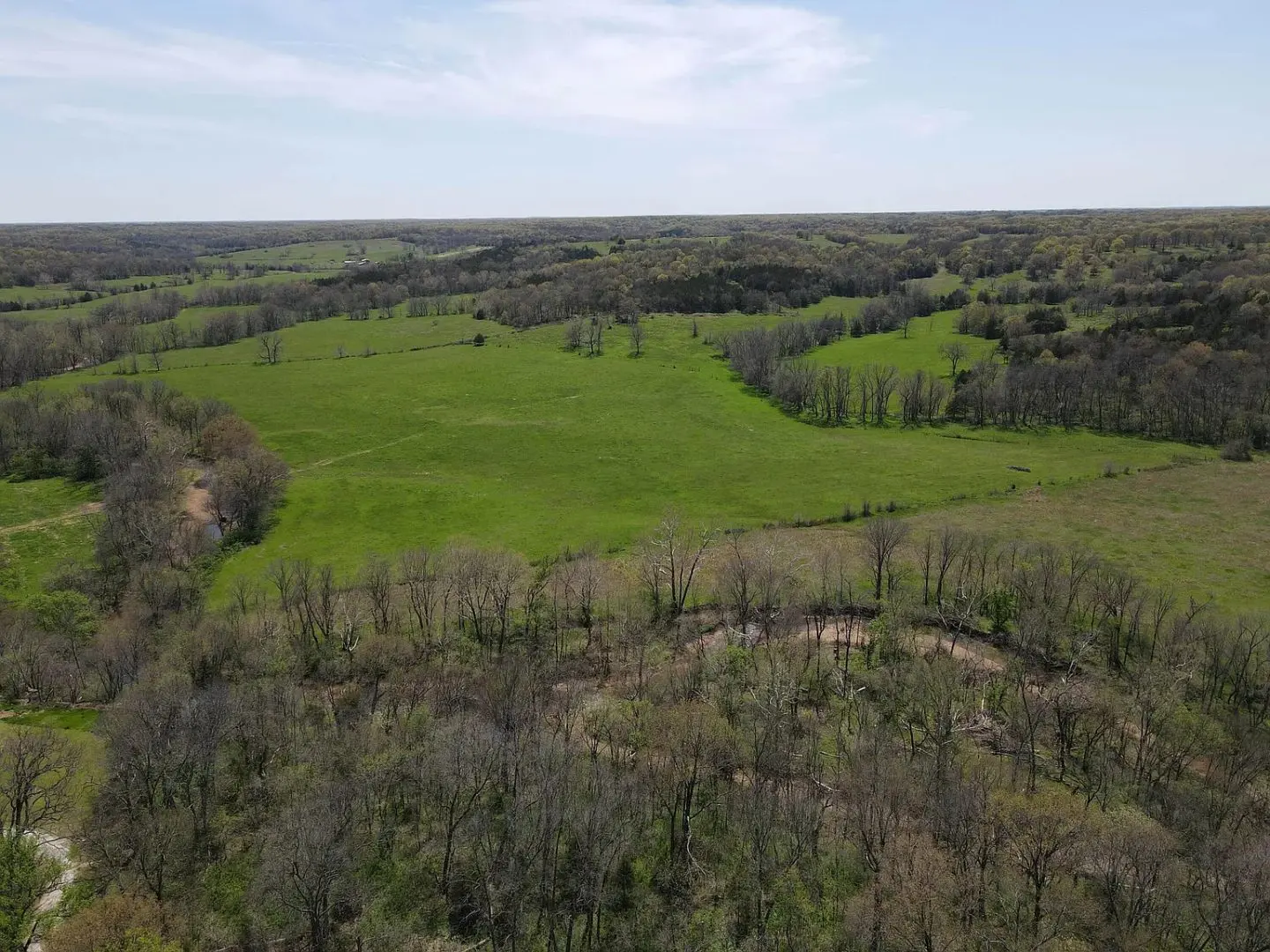 Magnificent 1,880-Acre Cattle Ranch in Osceola, MO for Sale | UCRP