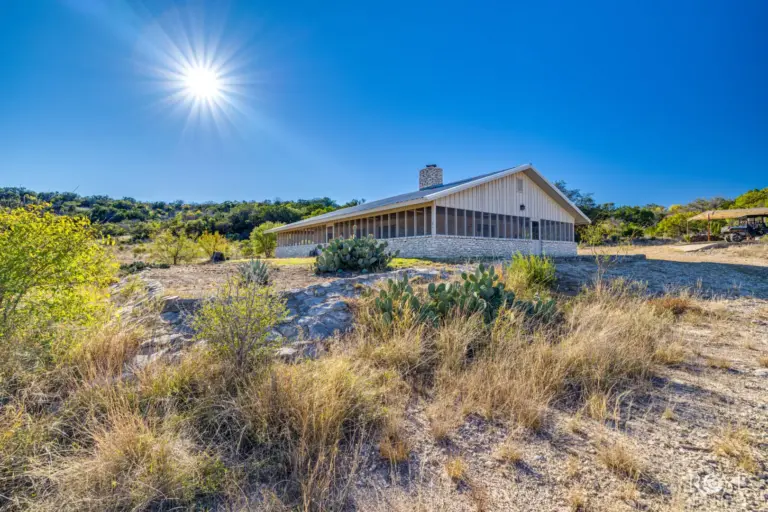 05_b5130289-9f6a-4078-a663-9f319a9ca7df