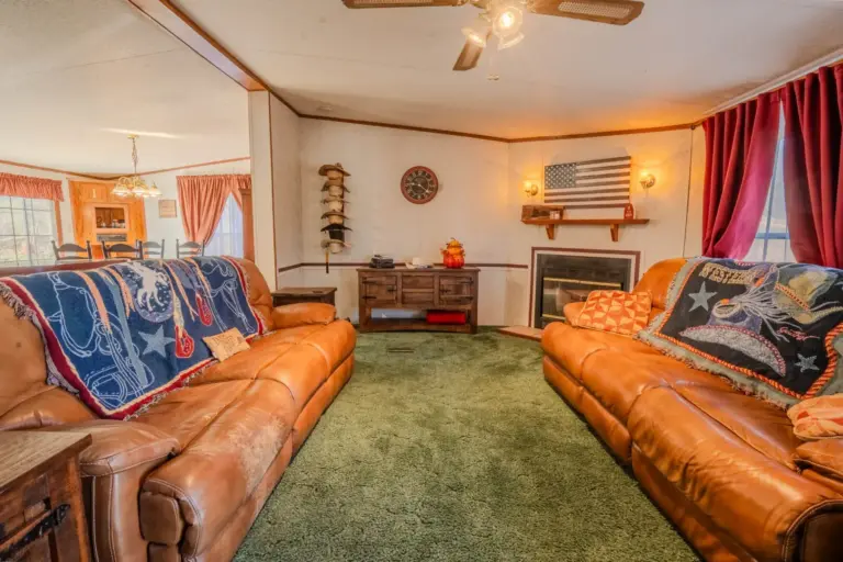 12_0b77e11b-1595-433a-9b28-89f6c0d5b1ef