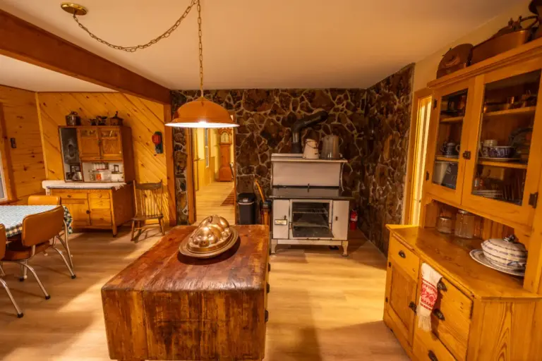 17_fd47a84e-70d5-4a51-a966-3a6dfeb8d63a