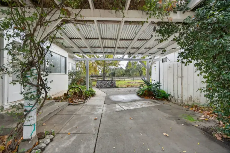 20_5ab4cf55-1a38-4761-9743-dbd0fee6f75b