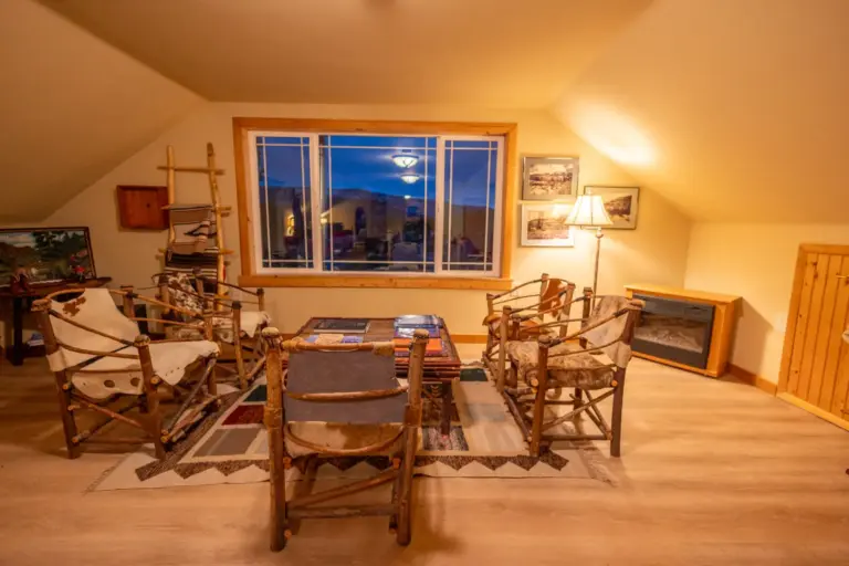 25_0a1dbf94-16f6-4c77-9ada-c98c995ea10a