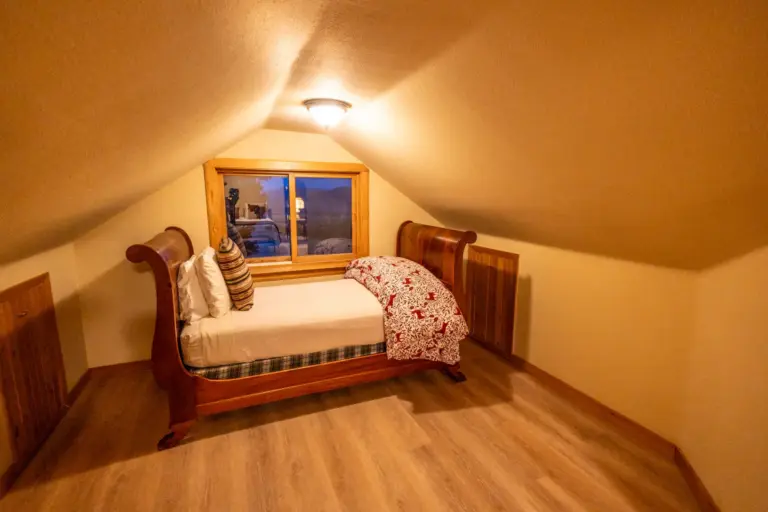 27_8cf0da90-7ff2-4a60-aadc-d764889e79b7