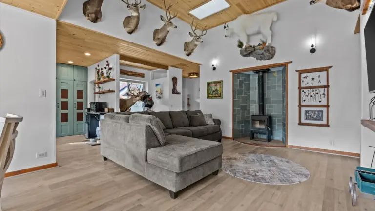 06_4a132215-4ae8-4fd9-806b-87e854f64805