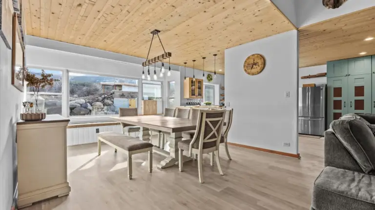 08_e3e36aa6-5225-4a0a-a4c7-16e998947d9e