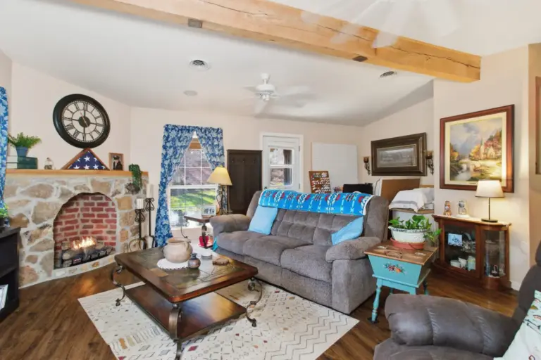 15_ddd73312-6fa6-48e7-8b2c-9f884d6cc1e0