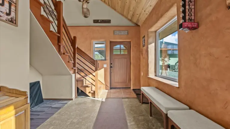 24_05861058-4a9d-42e2-8323-60f9064e13ae