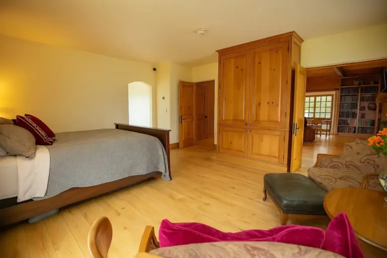 19_44883272-c728-4b03-a082-f1b8b90b3f01