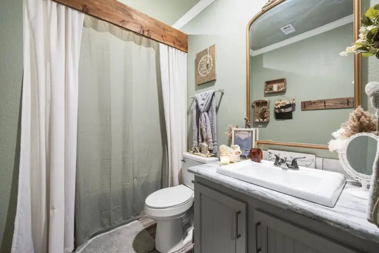 21_a3889407-a1b2-438f-b6ef-9d5964ba731f