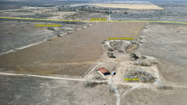 22_0a873111-f7f1-4949-85f5-87a8c663a6b3