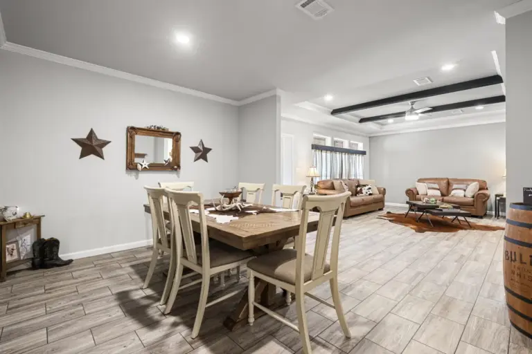 28_aed9ab94-5f74-4957-92c2-4f701971bf1a