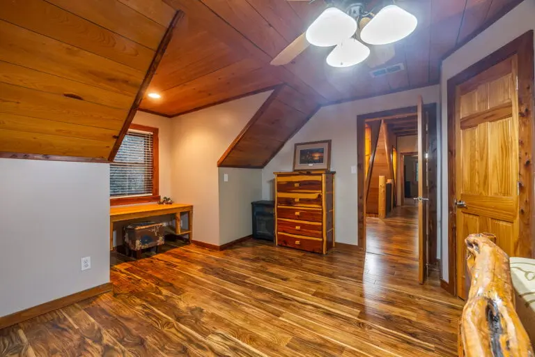 32_72eeb403-4ba3-425c-8271-5b129e59c5c7