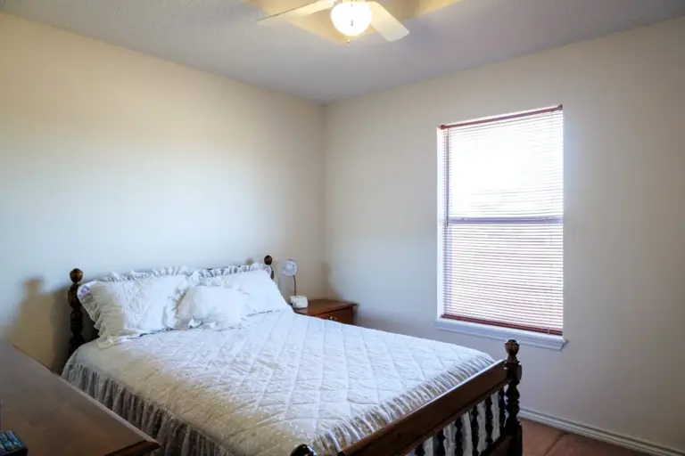 33_e5512d98-915a-447f-bdc1-ec9b52959b87