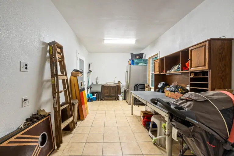 33_fd10f711-7b73-4b5e-be58-b00e65c64a3e