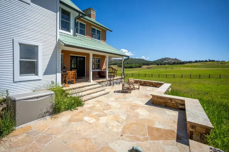 37_94c73c89-748c-4138-a2a8-523ec1165c19