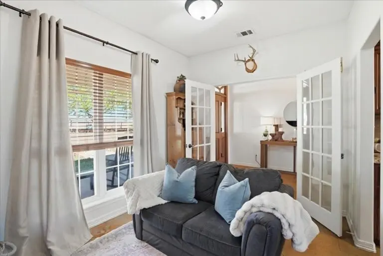 03_75fe7c3d-6af8-454a-b4cc-bf04f6f0f09a