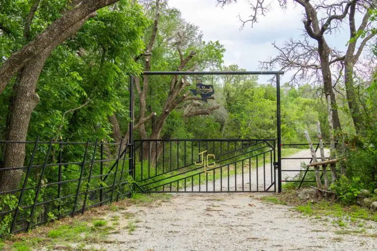 03_8c702158-229d-4305-9b60-5bbc84c8b268