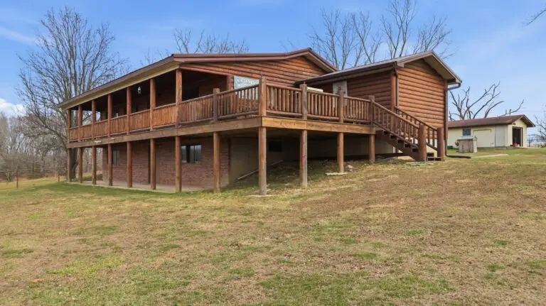 04_8f381386-18f2-412a-bca7-58f65c5d7ef3