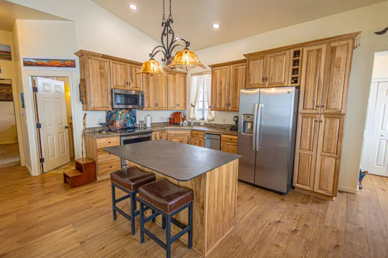 06_3b75ebb6-0391-474f-b60a-e700d996dcac