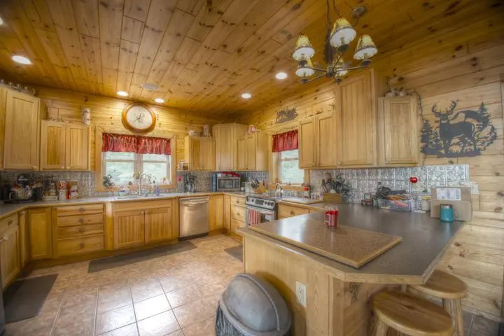 08_234702d4-19bd-4b79-b9db-1f8501e8d1e8