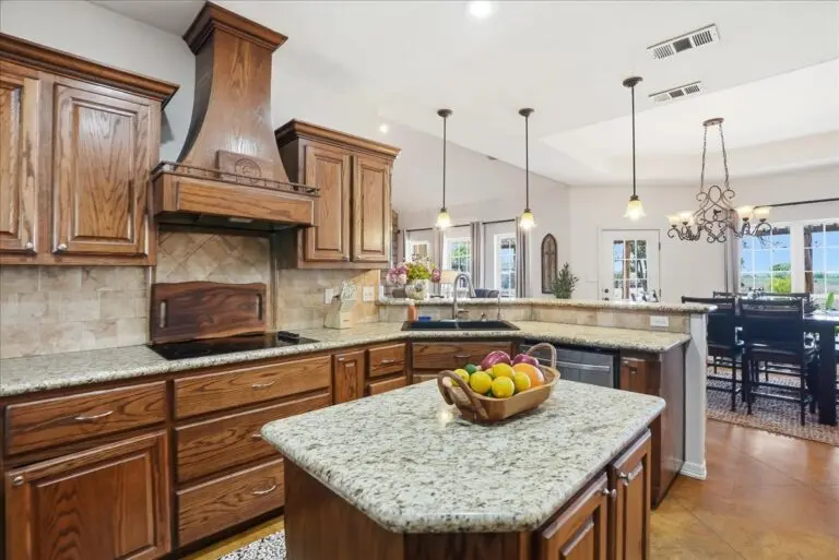 11_5ef60ef0-6b1f-4b56-ae66-769a050b825a