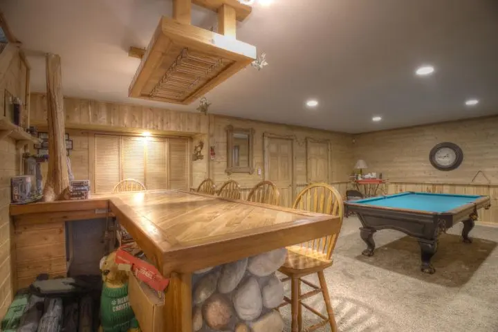 16_281f80a1-6ebb-4860-ad59-07b57a8107e7