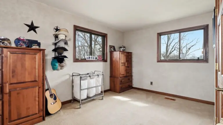 18_8f4b8f60-d01a-42bc-a113-b9a7f2d38e62