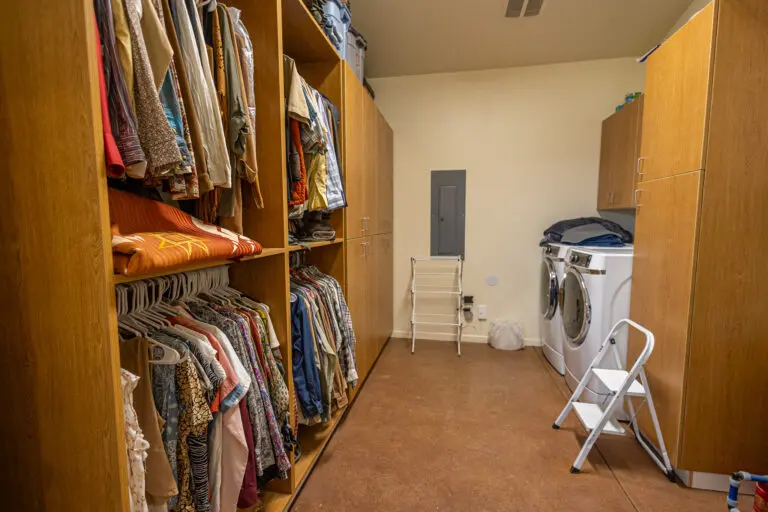 19_4e8ccf91-9c66-416e-b6de-4b0f1c5d9690