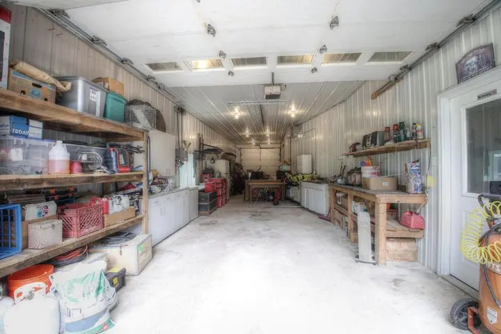 21_6d27866d-9e4b-4a40-bc84-893abcec05a3