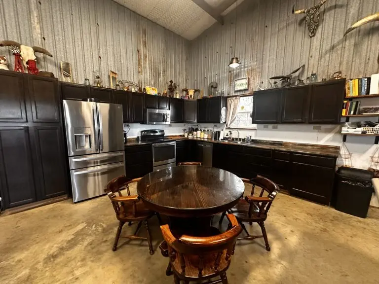 24_872e77f8-c89d-4746-a94e-1920b8f476dc