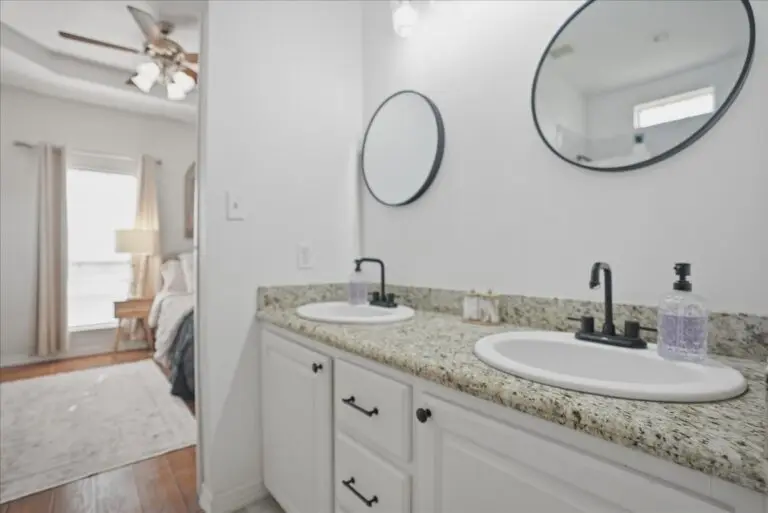 25_a612c15e-f918-4fa8-9668-39c8a90c9198