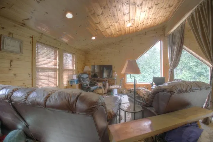 28_bd44408e-9f8b-4ed1-9976-3c1710280170