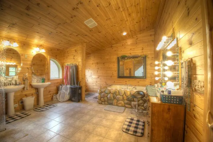 30_98ca42b8-2780-4659-a78e-2970e0ef4492