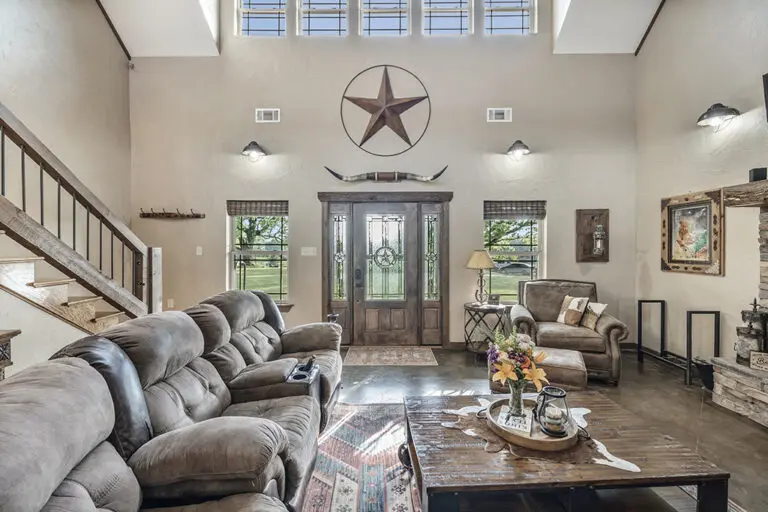 17_3bdeea0a-fdea-47ca-99b2-fef90f12a5c8