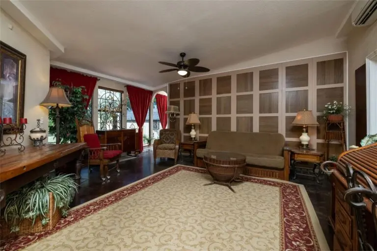 25_0c0f252e-2ea1-4411-8b97-556b5a588959