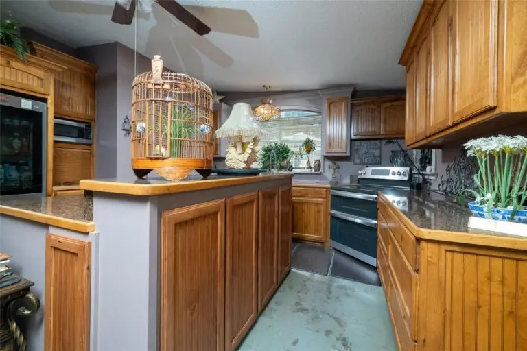 27_869075c0-508b-431f-b8cf-69178abd6844