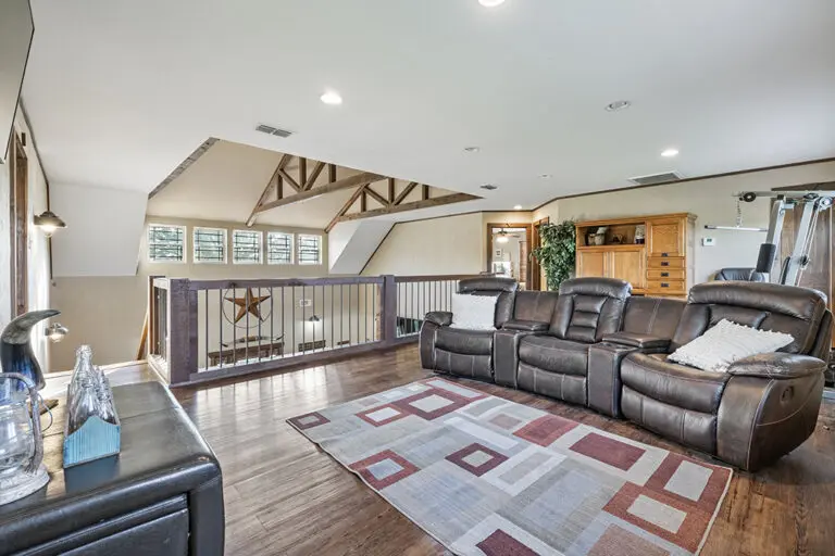 28_3e3b76cb-49f0-4314-a146-b02cfee896c5