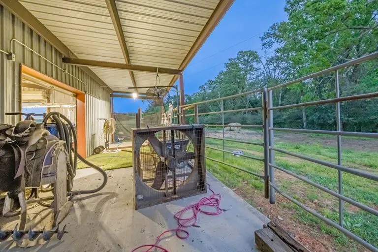 39_6233d33d-de63-4d40-a7a3-9155885c96ac